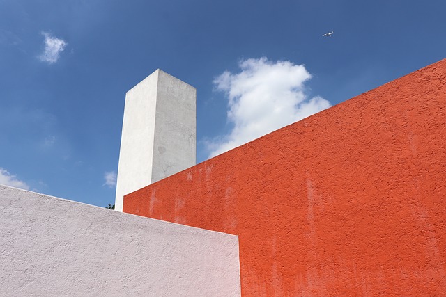 Ściana oddzielenia przeciwpożarowego: Cichy strażnik, o którym musisz wiedzieć przed rozpoczęciem budowy